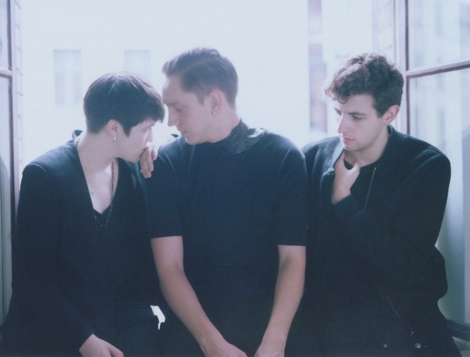 2. 'Angels' – The xx