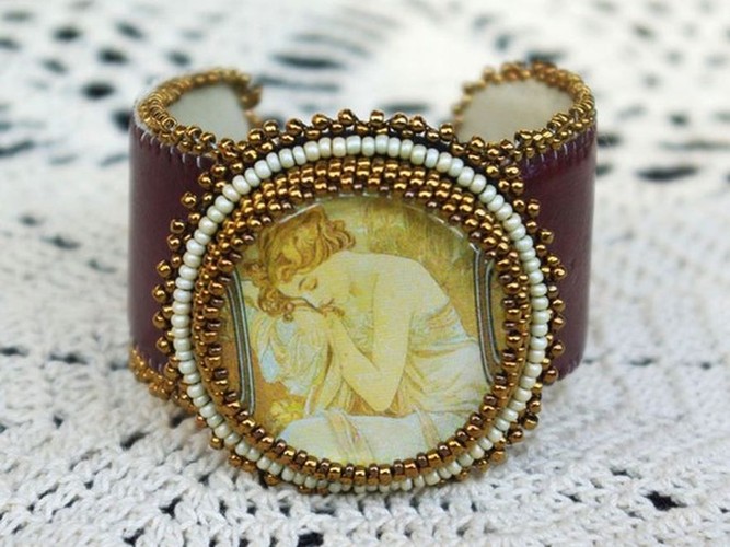 Koralikowa biżuteria fińskiej marki Helmitarha