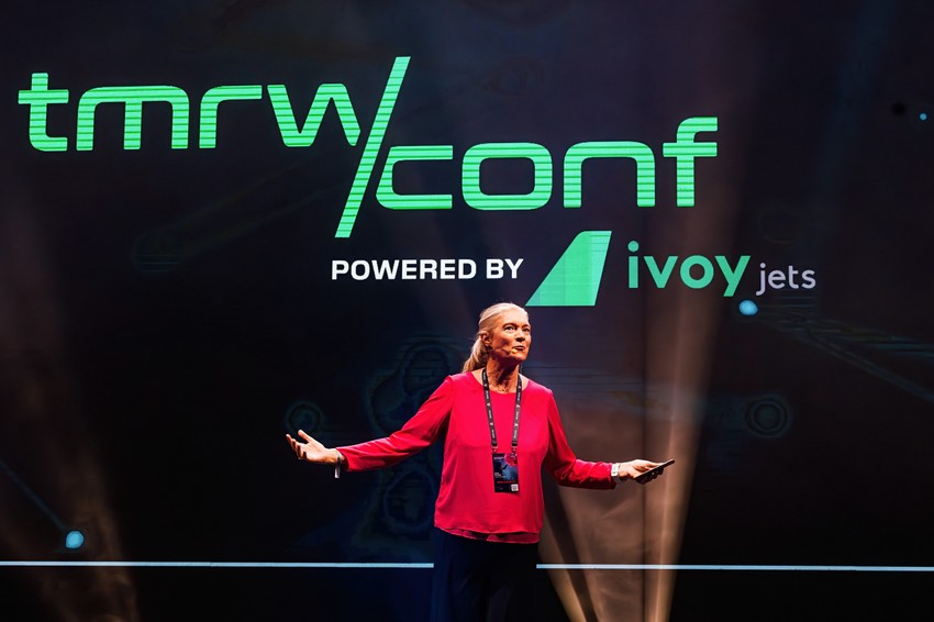 Anita Kalergis, Krypto Granny, Xprizo