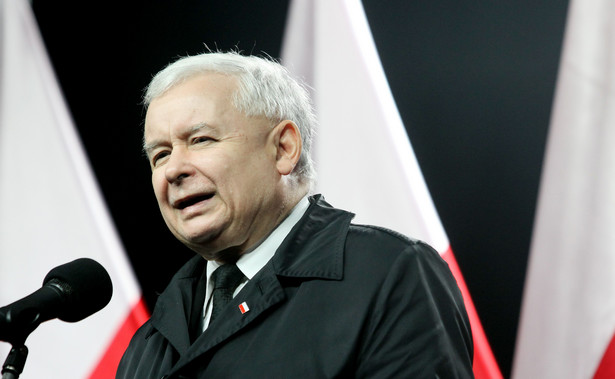 Opozycja kpi z autobiografii prezesa PiS. "Może życiorysu Kaczyńskiego dzieci będą uczyły się na pamięć"