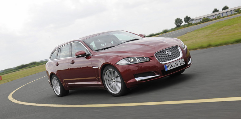 Jaguar XF Sportbrake - lata produkcji 2012-15, cena 70-80 tys. zł