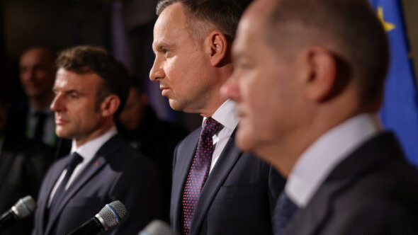 Emmanuel Macron, Andrzej Duda oraz Olaf Scholz