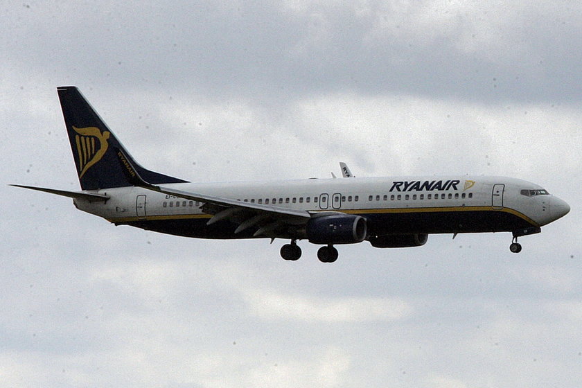 Samolot  Ryanair w powietrzu 