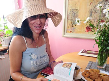 "POSLAO GA JE ĐAVO, ALI SE UFURAO U ESTRADU!" Vendi progovorila o tamnoj strani šou-biznisa