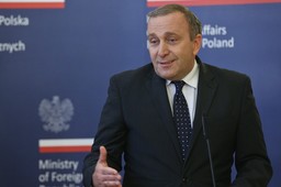 Kręte drogi Grzegorza Schetyny. Potęga, wygnanie i odrodzenie