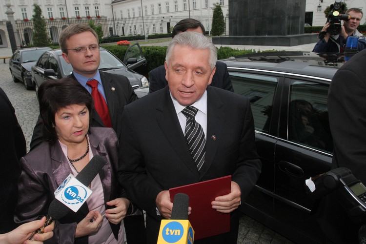 Dymisja Andrzeja Leppera