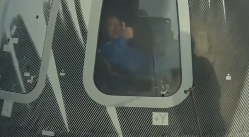 Sletela kapsula sa Bezosom i putnicima