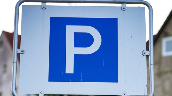 Strefa płatnego parkowania w Warszawie poszerzy się o nowe dzielnice