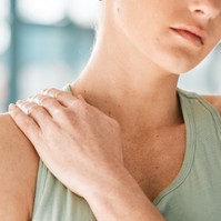 Vállcsontrák: ritka, de súlyos betegség! Ezekre a jelekre érdemes odafigyelni