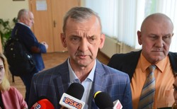 Związkowcy o propozycji premiera: Jesteśmy gotowi do rozmów o sytuacji w oświacie
