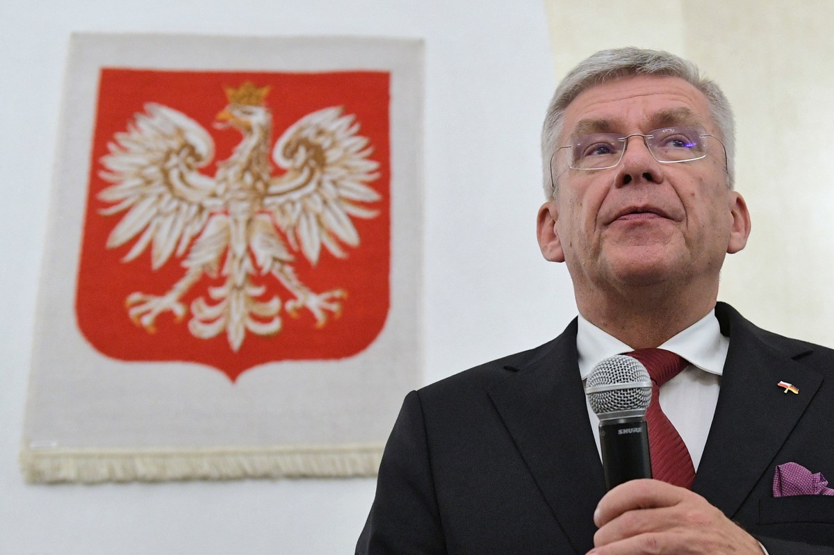 Marszałek Senatu RP Stanisław Karczewski podczas spotkania z polonią w Konsulacie Generalnym RP w Kolonii