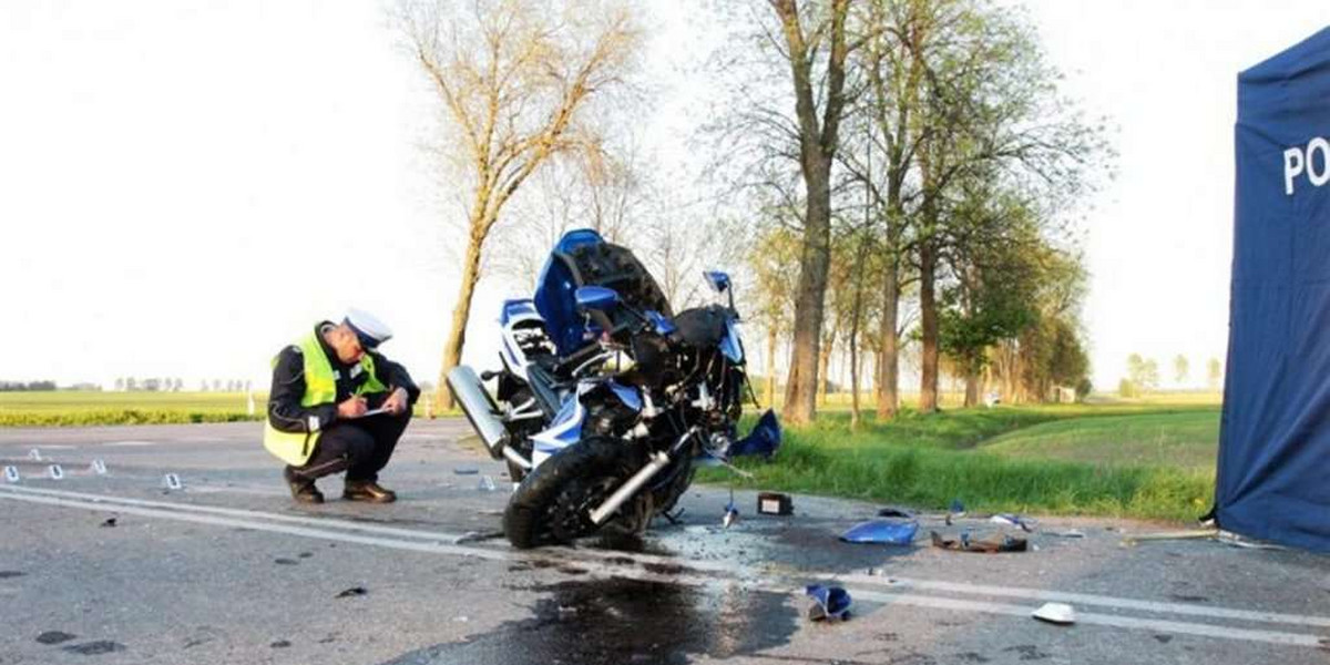 Tragedia na drodze. Nie żyje motocyklista. FOTY