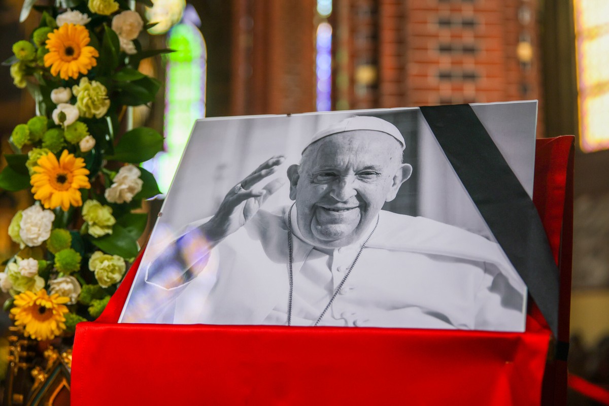 Tak Polacy oceniają pontyfikat Franciszka [SONDAŻ]