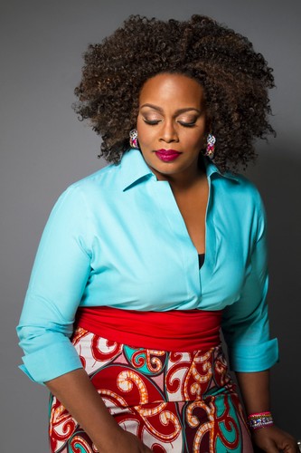 Dianne Reeves na zdjęciach z najnowszej sesji