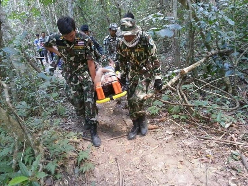 Na północ od Bangkoku, w tajlandzkim parku narodowym Khao Yai, doszło do niebezpiecznego incydentu z udziałem krokodyla