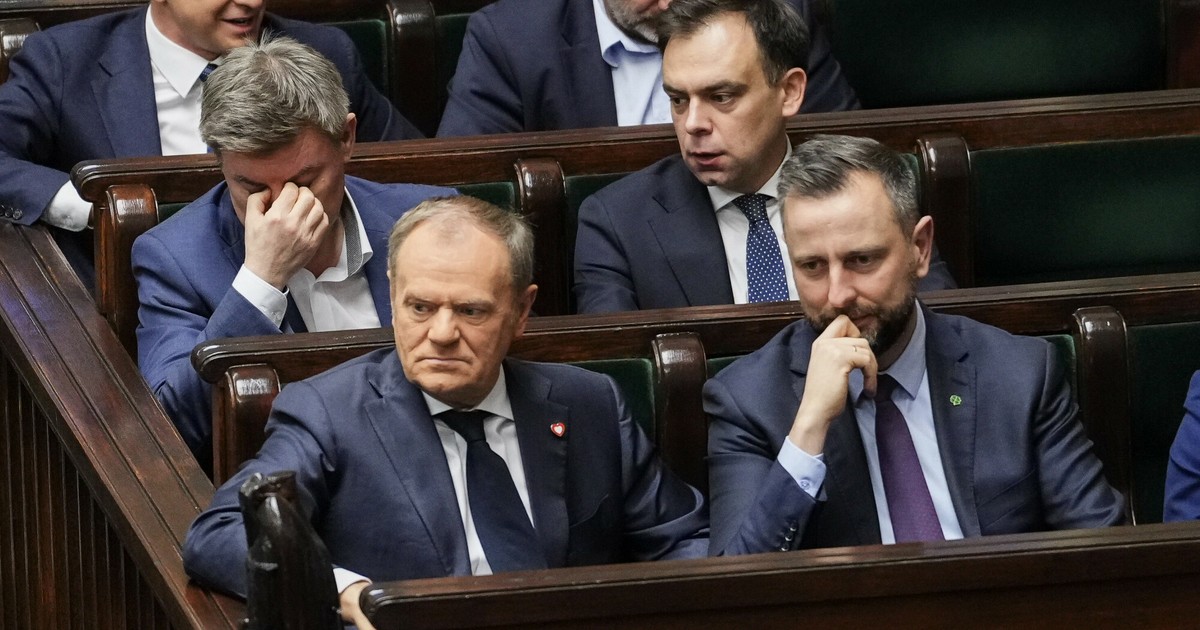 Stopy spadają, a Polska płaci wyższe odsetki. Rynek wykorzystuje sytuację