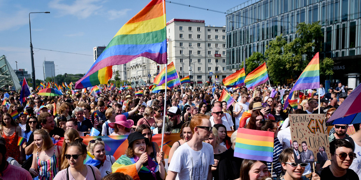 W sobotę 25 czerwca ok. godz. 14.00 w Warszawie ruszy Parada Równości 2022. To już 21. edycja tego wydarzenia