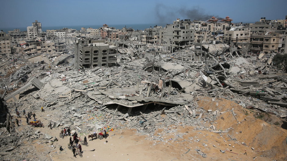 Ruiny szpitala Al-Shifa w Gazie