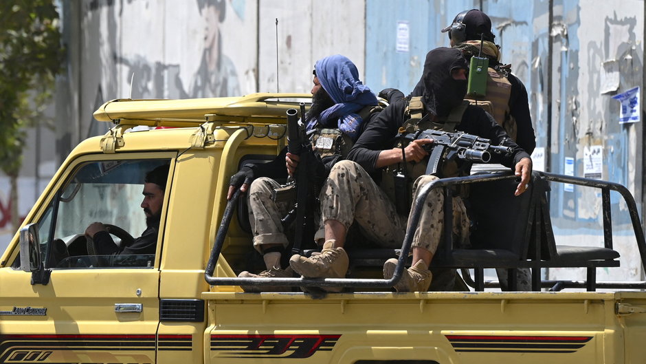 Talibowie w Kabulu, Afganistan