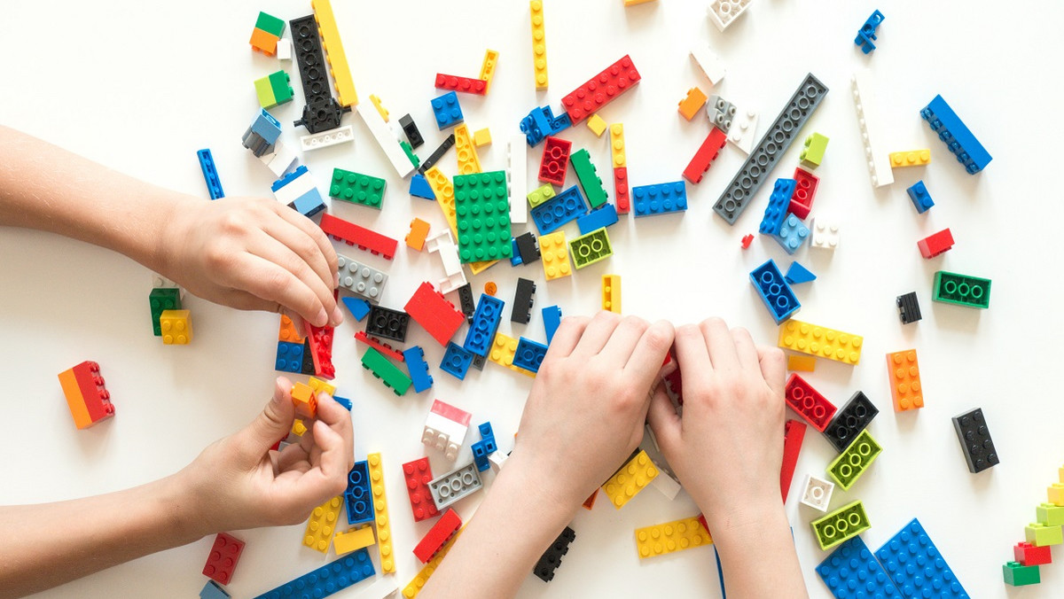 10 zestawów klocków LEGO dla całej rodziny