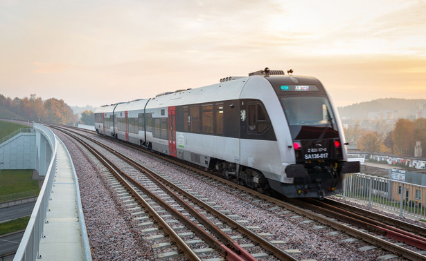 Kontrakty warte 1 mld zł na modernizację 163 wagonów, dostawy dla niemieckiej kolei. Pesa odzyskuje kondycję?