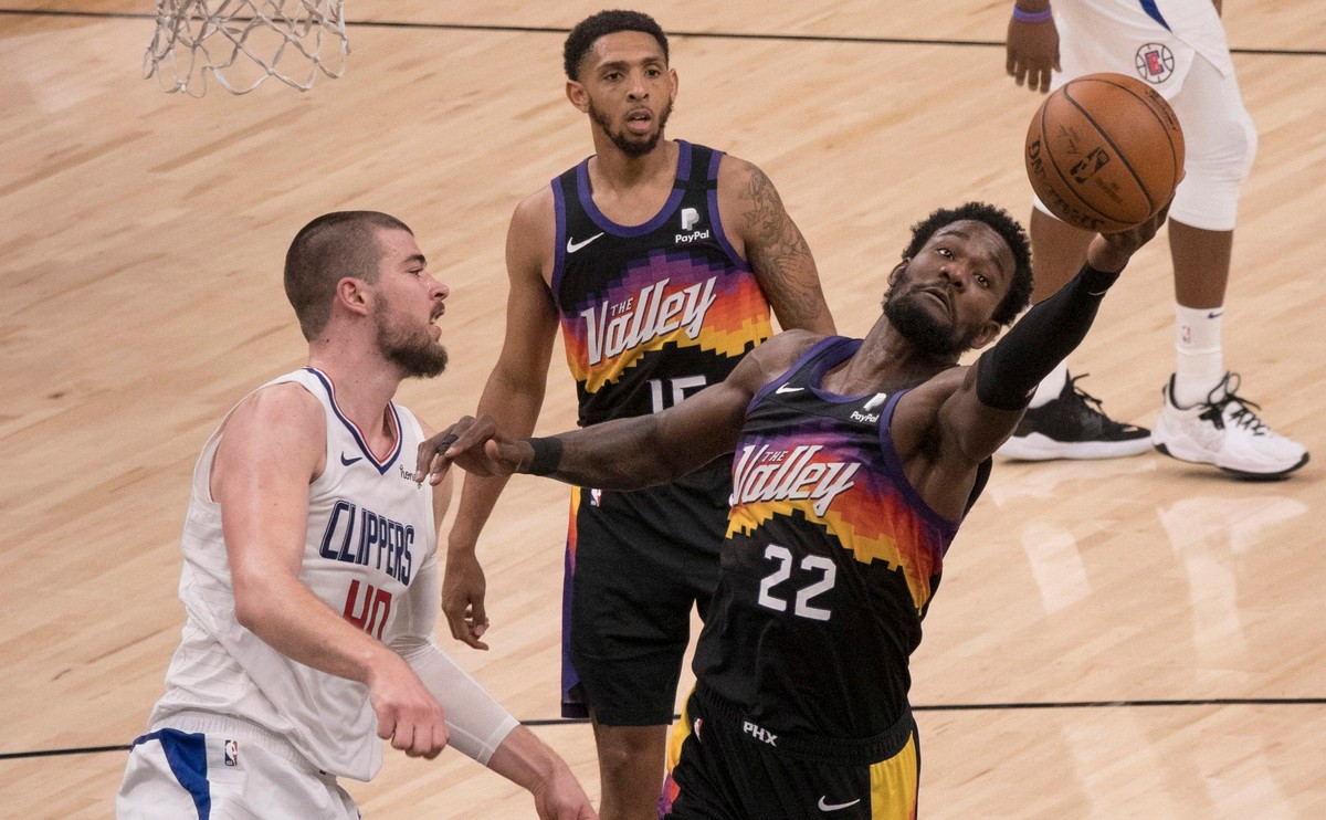 Deandre Ayton