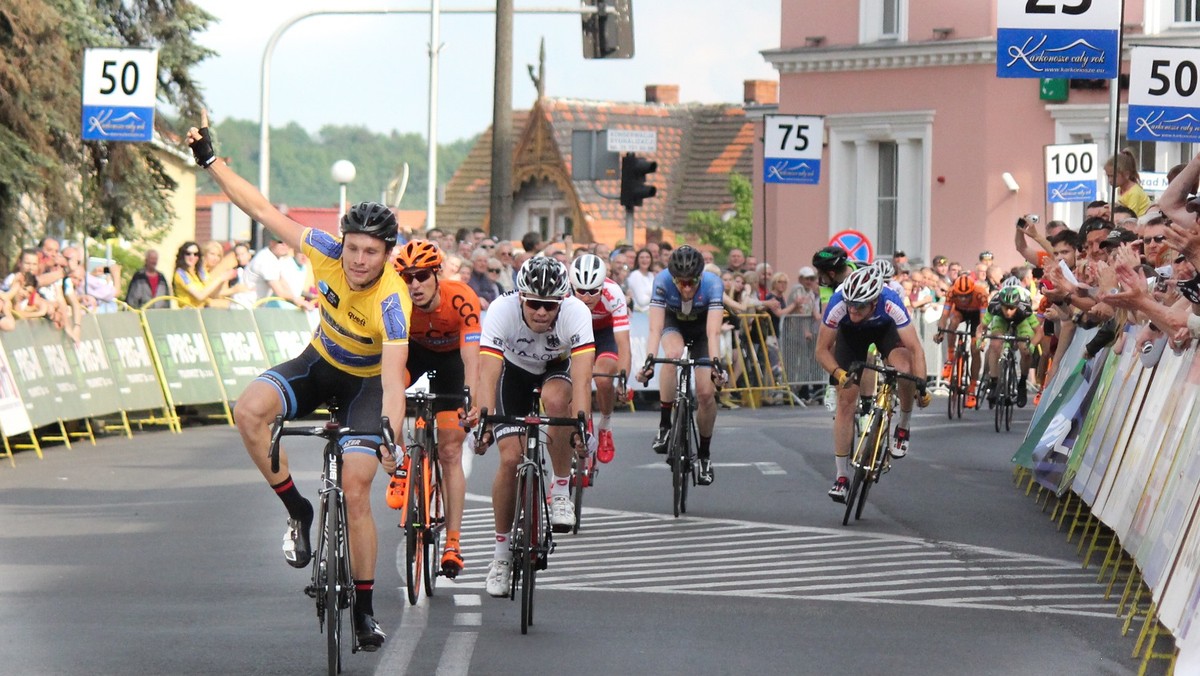 Holender Johim Ariesen z Metec-TKH wygrał czwarty etap Bałtyk - Karkonosze Tour i umocnił się na pozycji lidera. Najlepszym zawodnikiem VERVA Activejet Team był Jiri Polnicky, który finiszował tuż za podium, na czwartej pozycji.