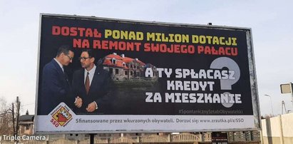 Uderzyli plakatem w Obajtka. Ale chcieli w Morawieckiego i Kaczyńskiego