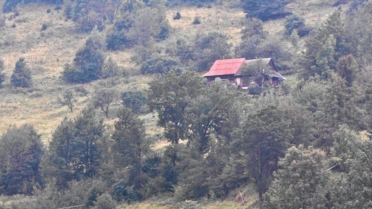 Jak donosiły niedawno media, w Skarszewie na Pomorzu wierni zbudowali kościółek w rekordowym czasie 24 godzin. Ale lepsi byli mieszkańcy Ciśca na Żywiecczyźnie, którzy też zrobili to w dobę, lecz w 1972 r. i groziła im za to kara – pisze "Dziennik Zachodni".