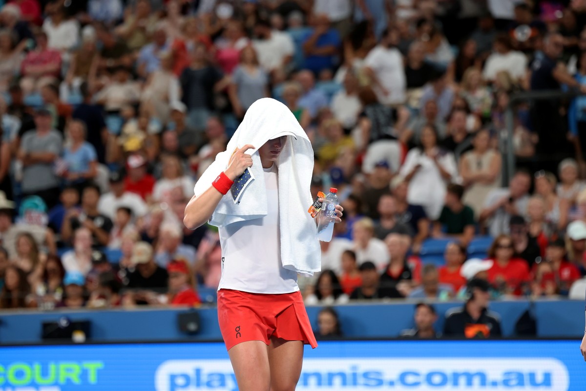 Iga Świątek w pojedynku z Coco Gauff ze Stanów Zjednoczonych podczas finału tenisowego turnieju United Cup