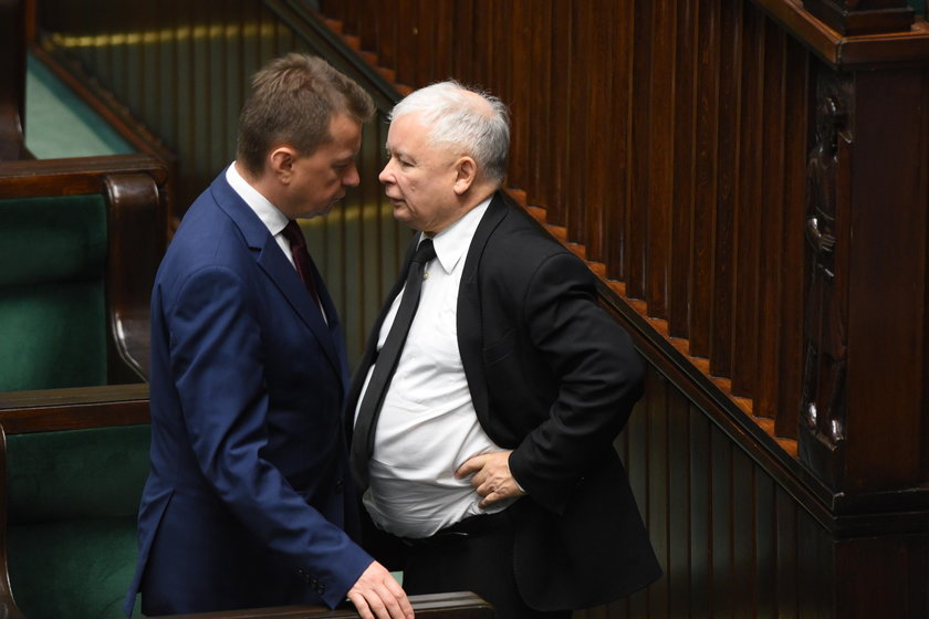 Burzliwa debata w Sejmie. Macierewicz wbił szpilę Schetynie