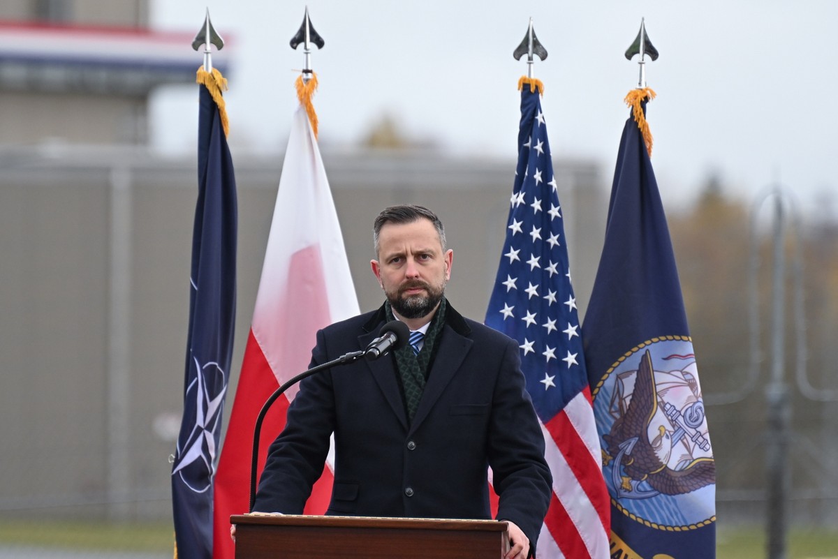 Władysław Kosiniak-Kamysz podczas otwarcia amerykańskiej bazy przeciwrakietowej
