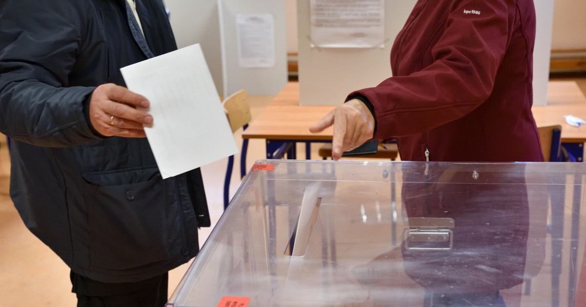 大統領選挙。候補者に関するポールのこのようなコンプライアンスはまれです [SONDAŻ]
