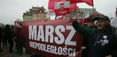 Tysiące policjantów w Warszawie. Marsz narodowców i jego blokada
