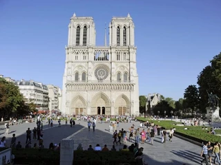 notre dame paryż francja