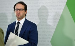 Odwrót migrantów z Białorusi. Żaryn: Odbyło się kilka lotów ewakuacyjnych