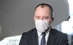 Bodnar zaskarżył do WSA decyzję ministra cyfryzacji. Chodzi o PESEL i Pocztę Polską