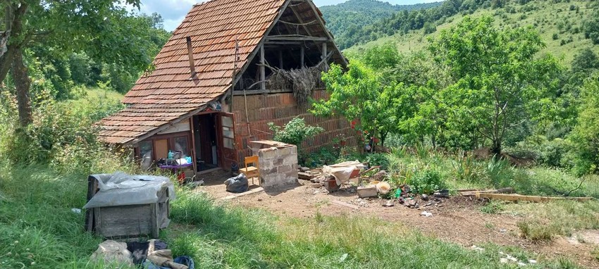 Kuća ispred koje se dogodila porodična tragedija