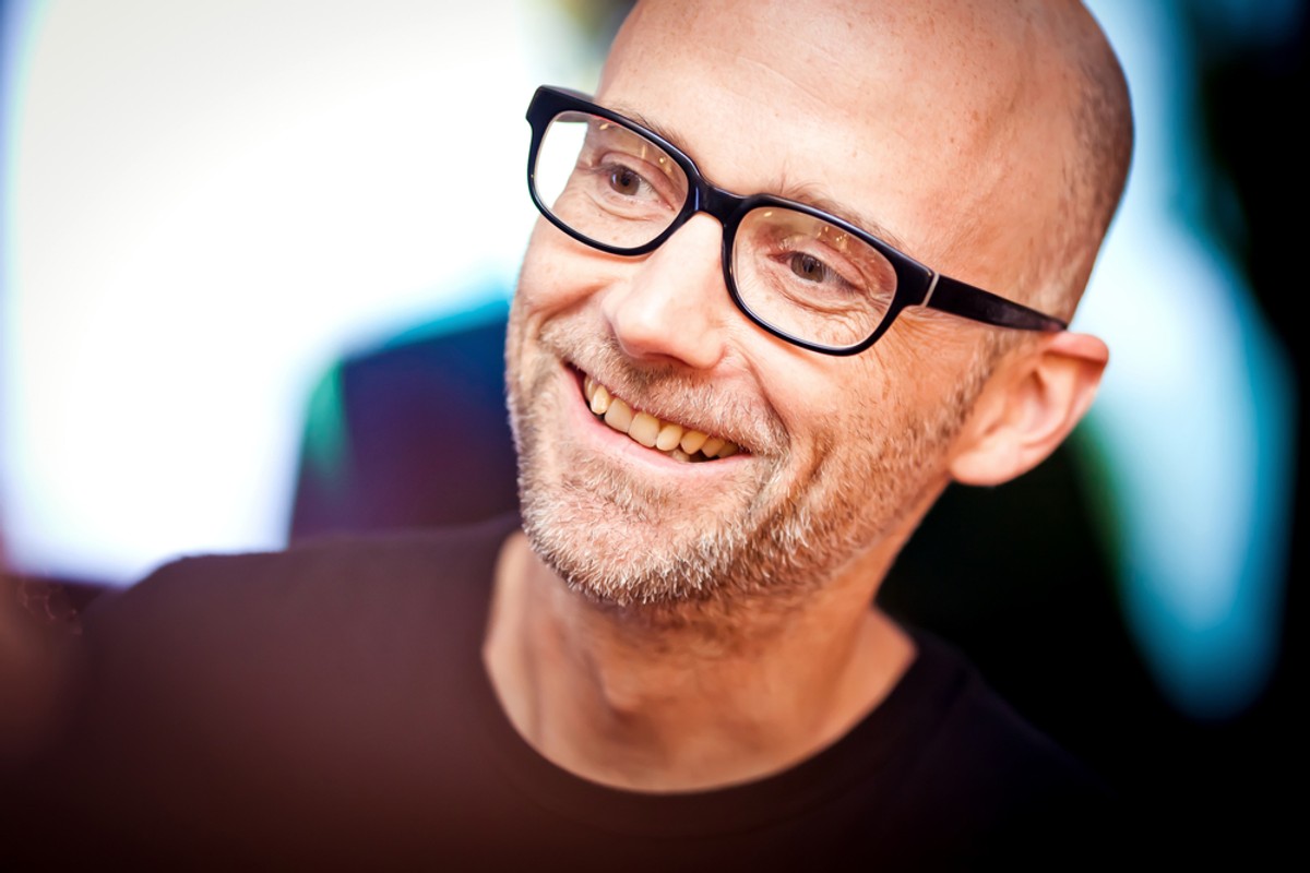 Moby po raz jedenasty, za to w znakomitym towarzystwie