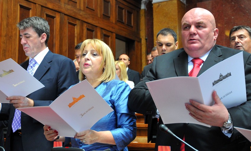 Poslanici iz koalicije SPS-PUPS-JS  polažu zakletvu