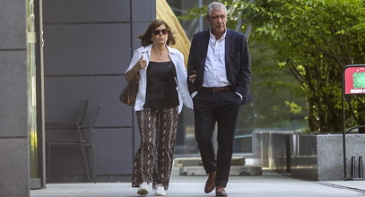 Fernando Santos ogłosił powołania, a później zabrał żonę na spacer. Czegoś brakuje w jego dłoni [DUŻO ZDJĘĆ]