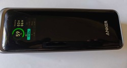 Anker wypuścił na świat bestię. Ten powerbank naładuje wszystko [RECENZJA]