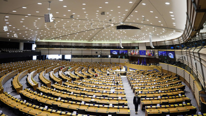 „Ízléstelen örömtánc” – Egy EP-képviselő kimondta, mi is a baj azzal, hogy jogállamisági feltételekhez kötötték az uniós kifizetéseket