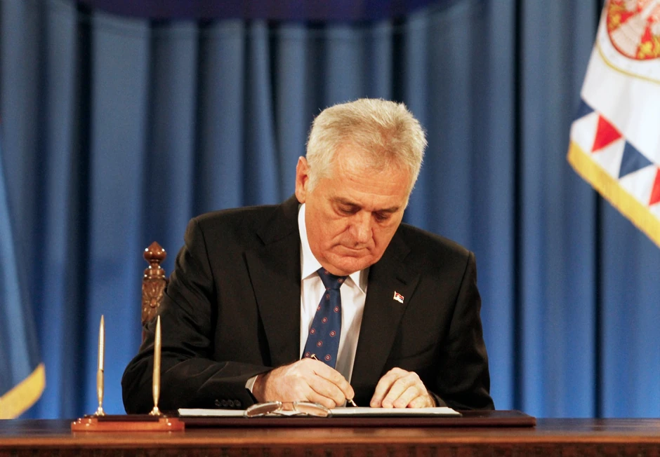 Potpisivanje ukaza i odluke