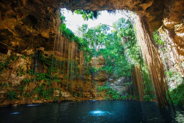 Ik Kil (Chichen Itza, Meksyk)