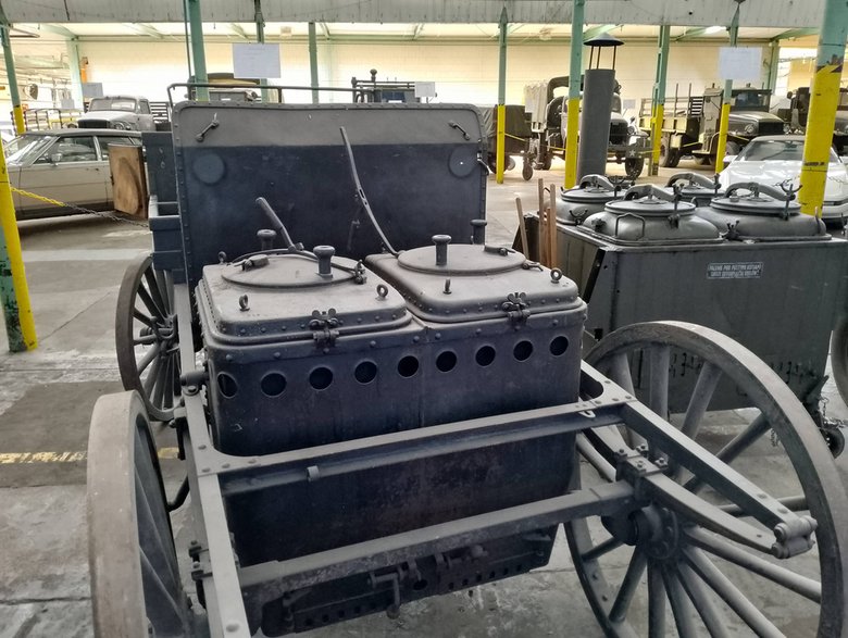 Kuchnia polowa z 1911 roku, prod. Szwajcaria