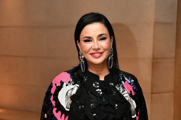 ALKA VUICA ZAGLAVLJENA NA GRANICI Pevačica revoltirana poručila: "Ovo je prestrašno, živela sam u divnoj zemlji, zvala se Jugoslavija"