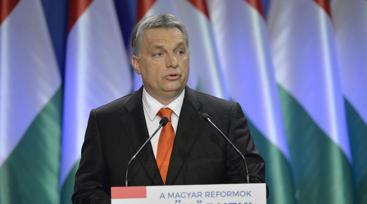Orbán Viktor várakozással tekint a jövőre /Fotó: Fuszek Gábor