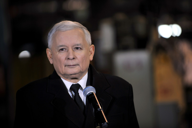 Prezes PiS Jarosław Kaczyński podczas konferencji prasowej w ZPP AUTO w Siedlcach, PAP/Przemysław Piątkowski