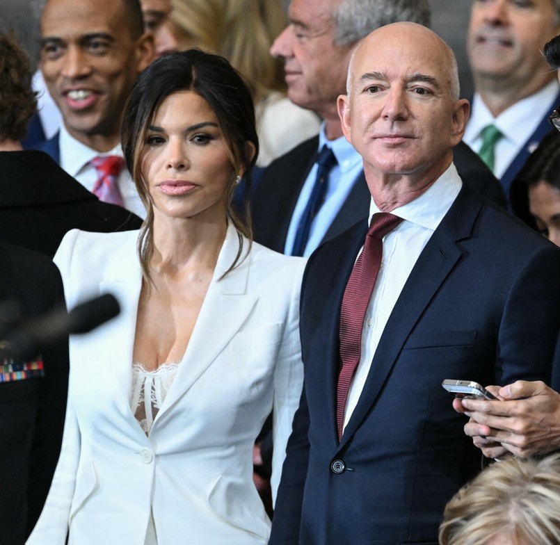 Lauren Sanchez, Jeff Bezos
